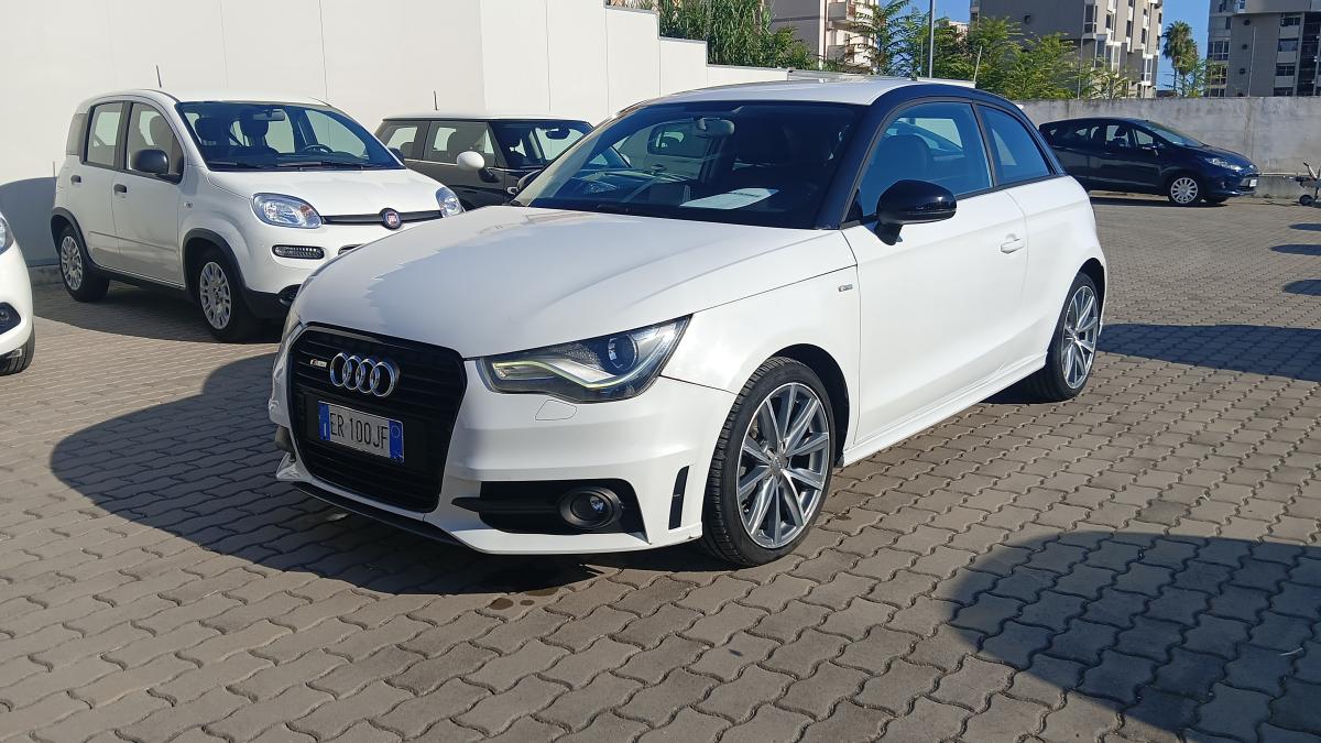 Audi A1 1.6 TDI 90CV SLINE 3P